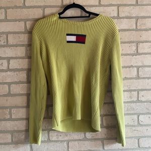 Y2K Tommy sweater pale green big logo